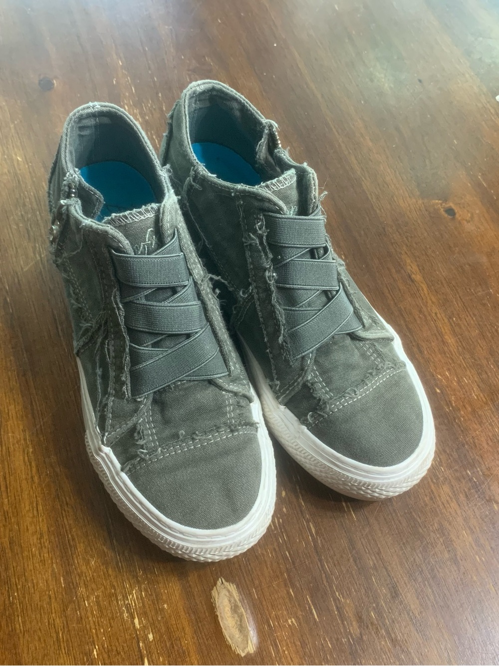Women's Casual High-Top Canvas Sneakers - Gray
